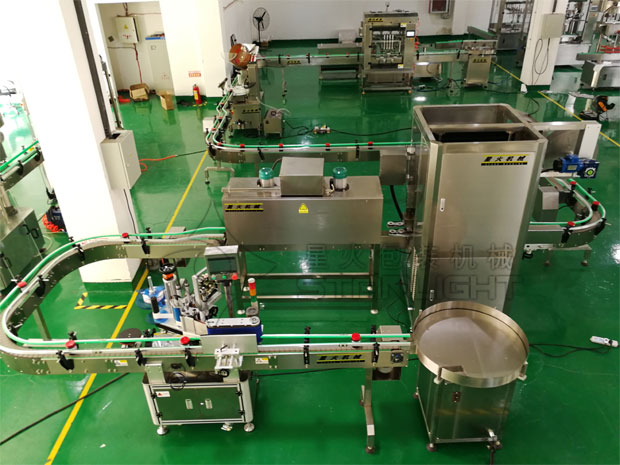 星火瓶裝辣椒醬包裝生產(chǎn)線設(shè)備