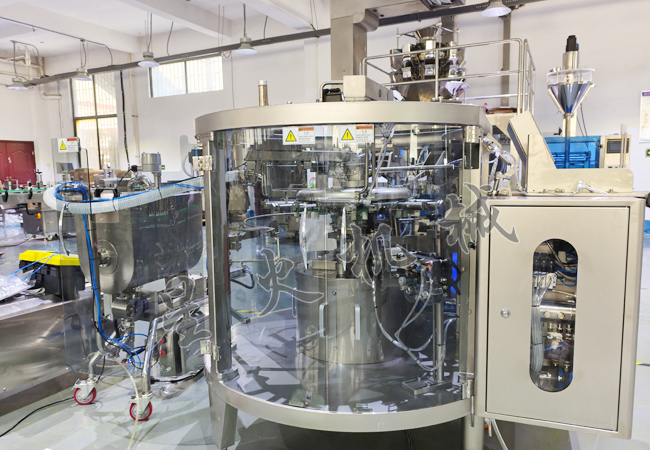 星火給袋式醬料包裝機(jī)設(shè)備展示